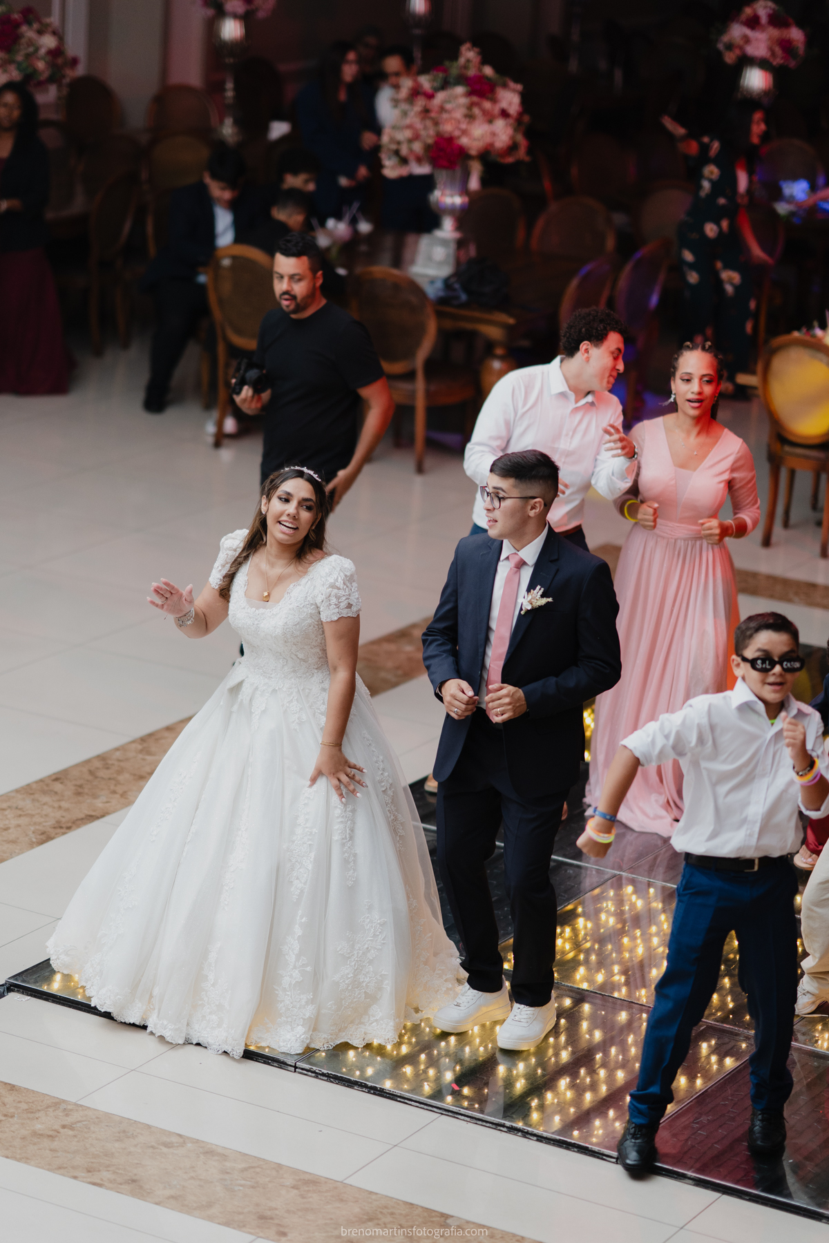samara-e-lucas-casamento-na-mansao-adelia-prato-brenomartinsfoto-breno-martins-fotografia-buffet-evento-perfeito
