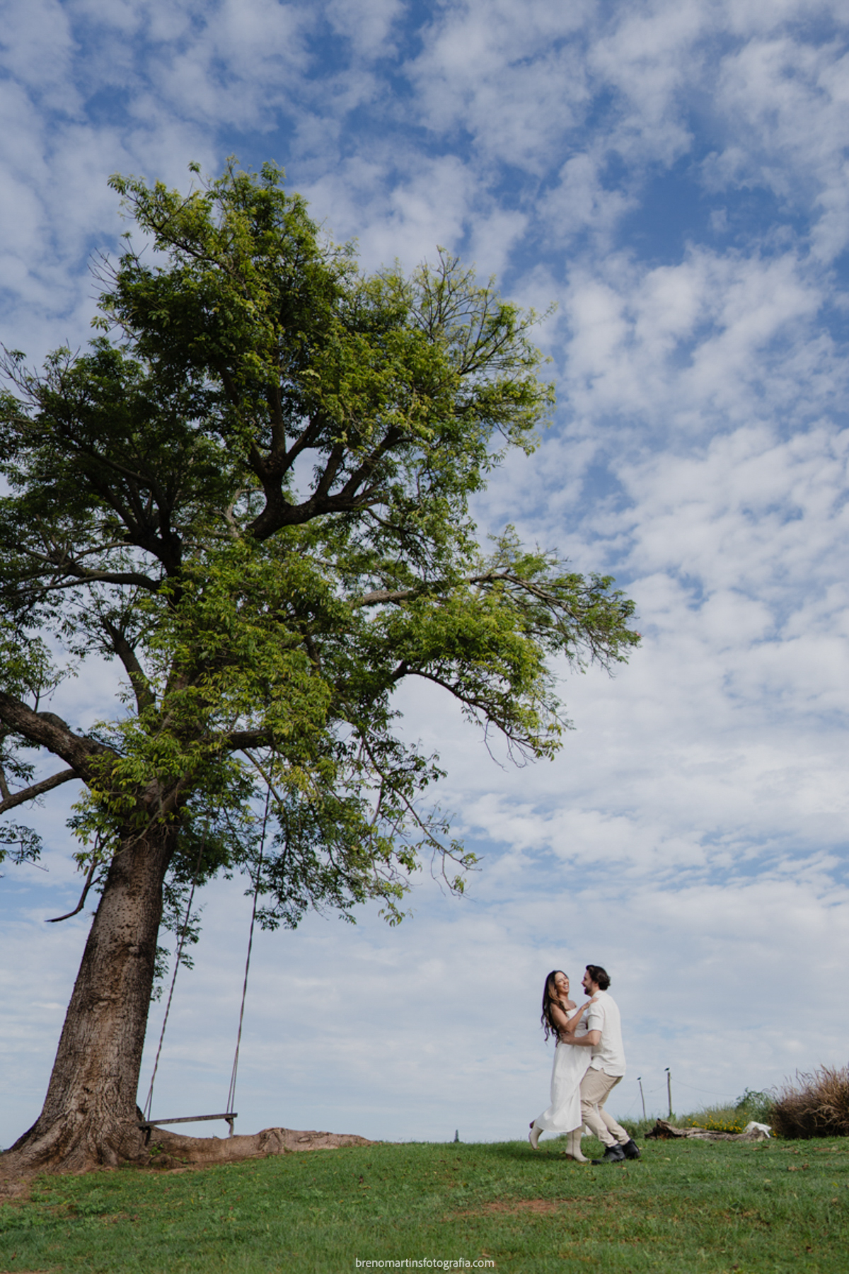 waytfa-e-leandro-pre-wedding-em-holambra-cidade-das-flores-@brenomartinsfoto-sitio-essencia-do-campo-holambra - 