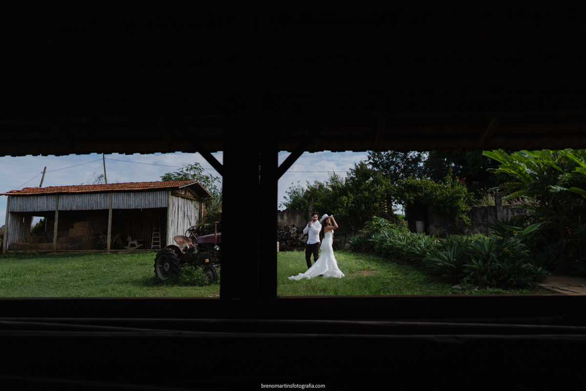 waytfa-e-leandro-pre-wedding-em-holambra-cidade-das-flores-@brenomartinsfoto-sitio-essencia-do-campo-holambra - 