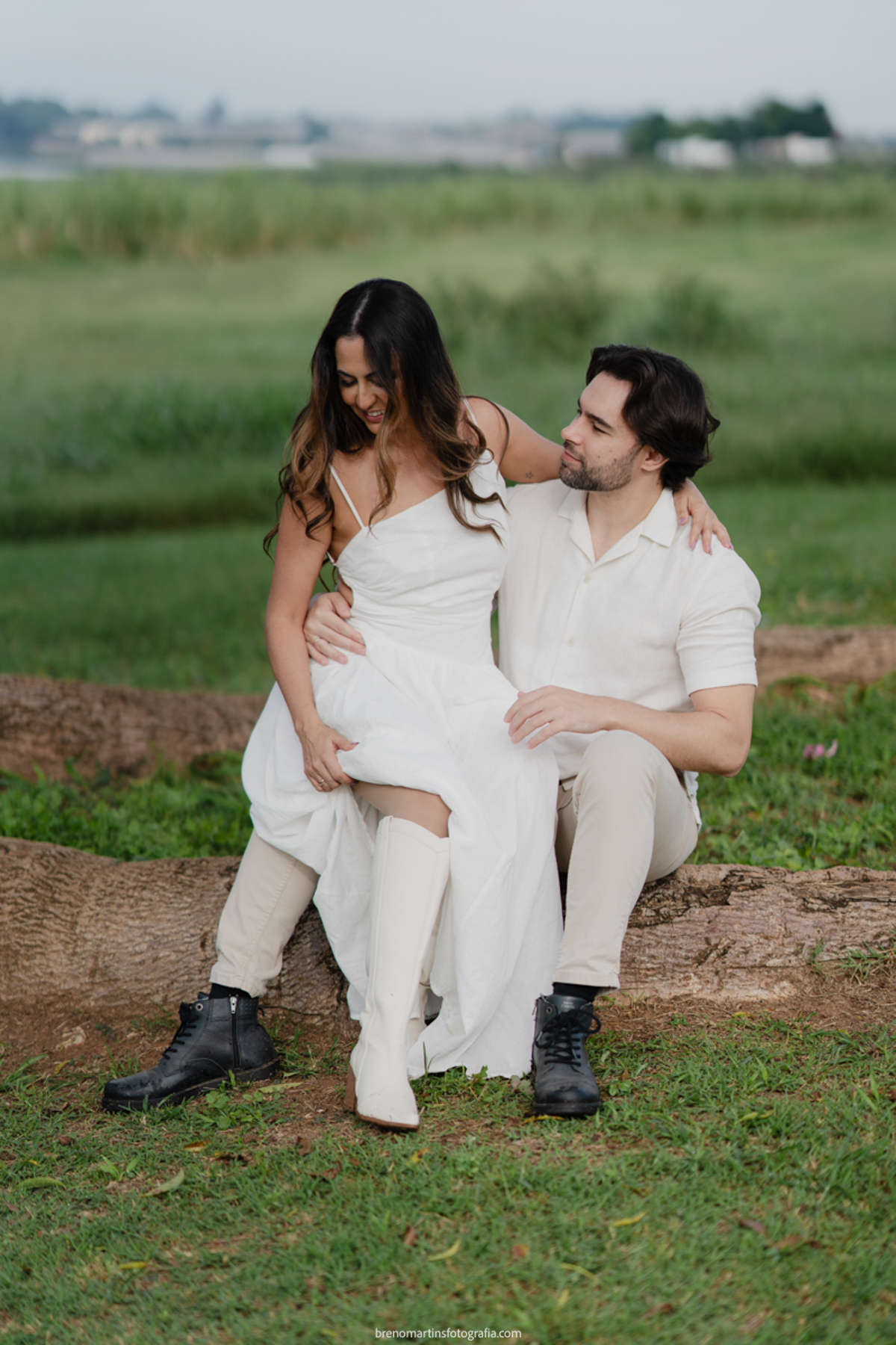 waytfa-e-leandro-pre-wedding-em-holambra-cidade-das-flores-@brenomartinsfoto-sitio-essencia-do-campo-holambra - 
