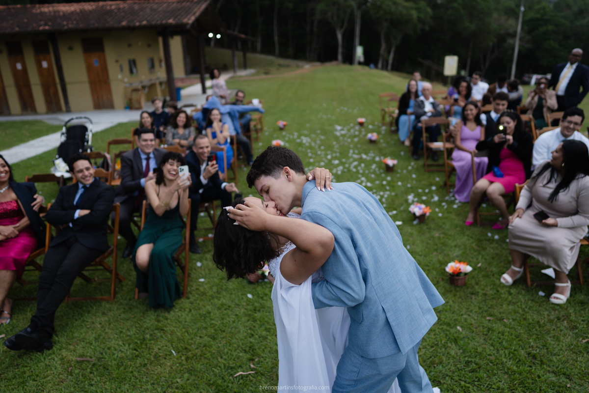 heloisa-e-guilherme-casamento-na-propriedade-recreativa-james-e-faust-casamento-sud-templo-sud-brenomartinsfoto-brenomartinsfotografia 
