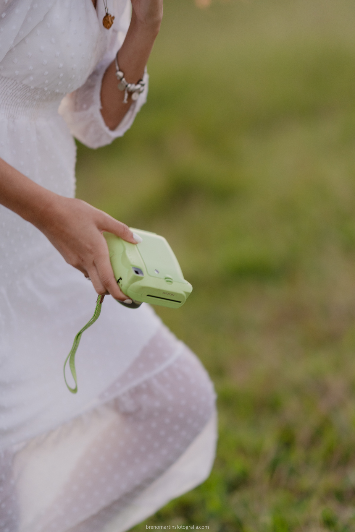 helena-e-braian-pre-wedding-no-morro-do-capuava-pre-wedding-na-montanha-brenomartinsfoto-breno-martins-fotografia