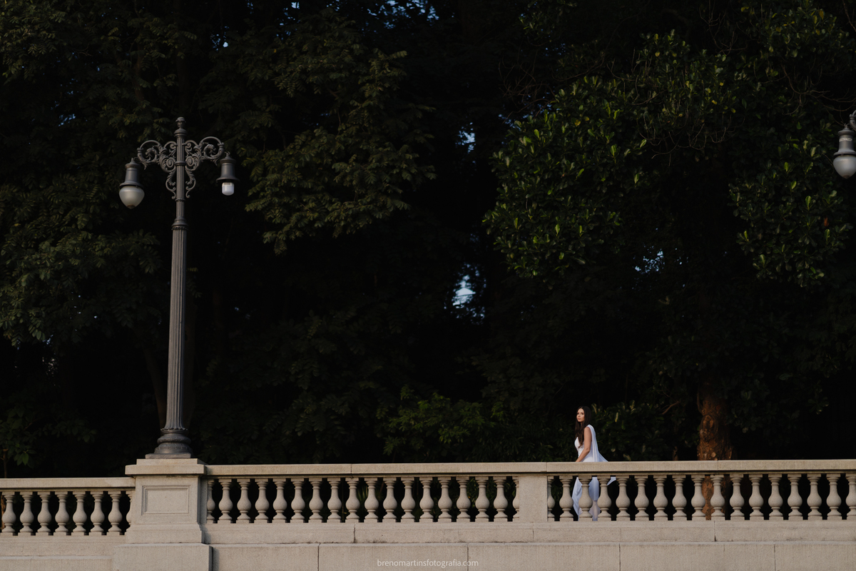 rafaela-e-eduardo-pre-wedding-no-museu-do-ipirangra-brenomartinsfoto-breno-martins-fotografia 