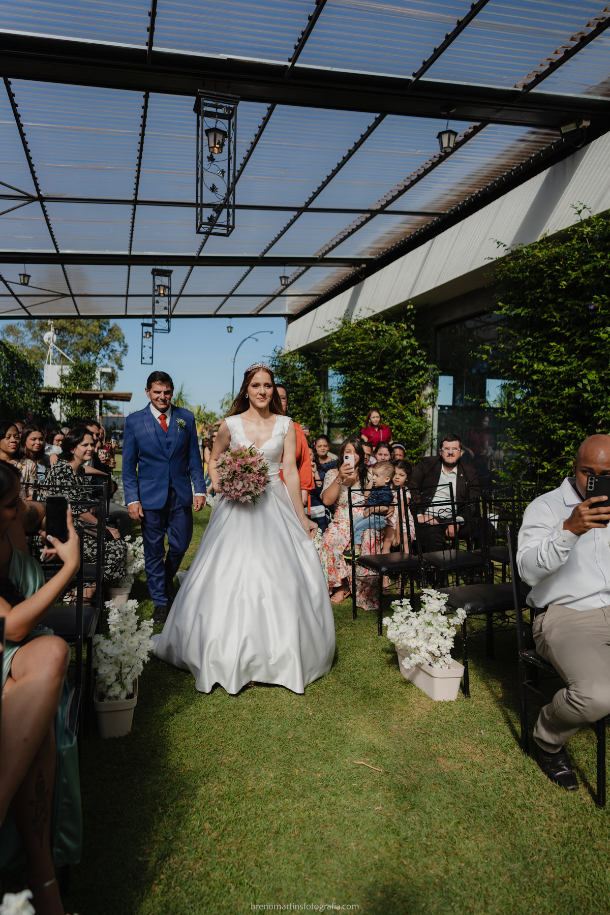 ana-laura-e-jonas-casamento-na-villa-da-mata-em-brodowski-brenomartinsfoto 