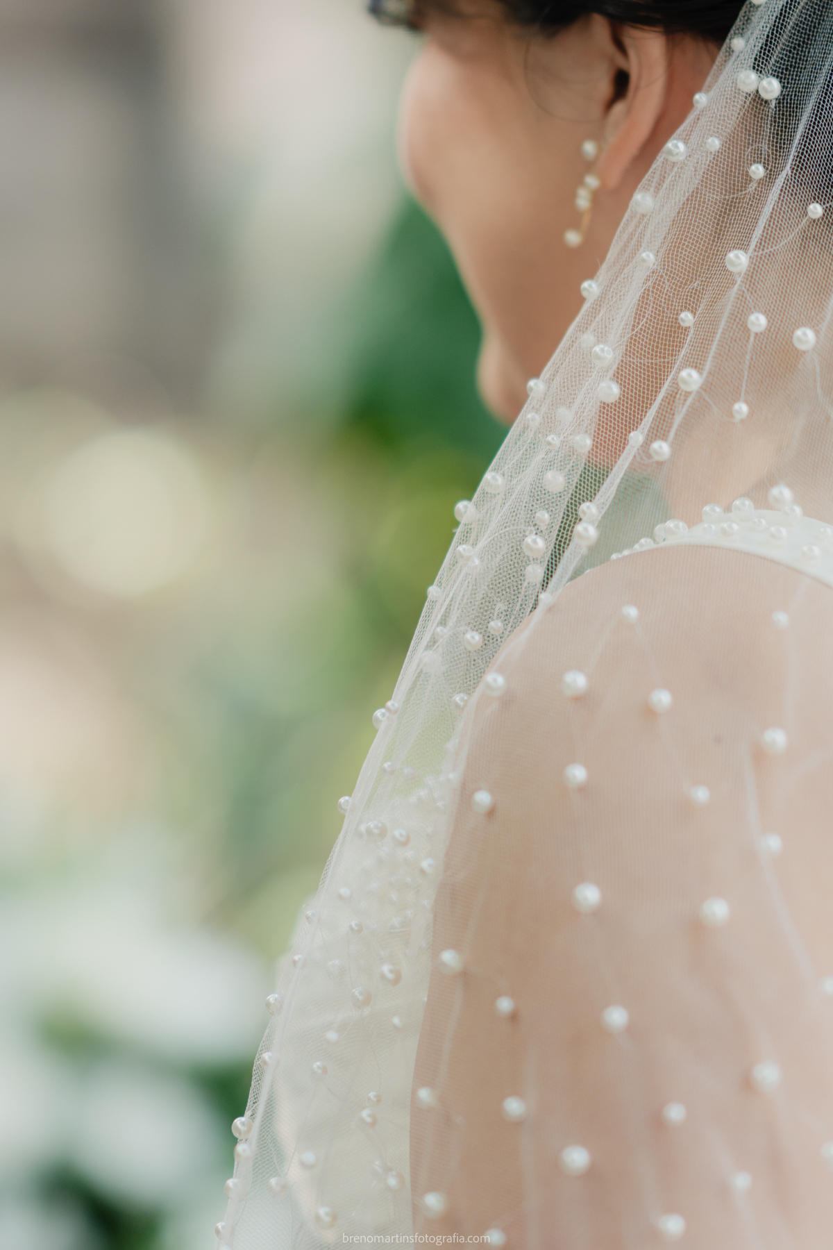 giovanna-e-felipe-casamento-no-jardim-secreto-sitio-sao-jorge-brenomartinsfoto-casamento-de-dia-vestido-de-noiva-