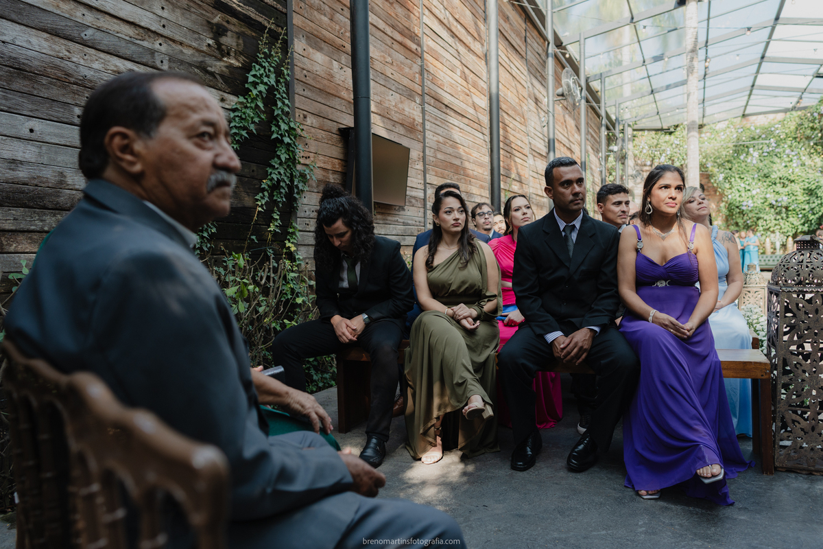 giovanna-e-felipe-casamento-no-jardim-secreto-sitio-sao-jorge-brenomartinsfoto-casamento-de-dia-vestido-de-noiva-