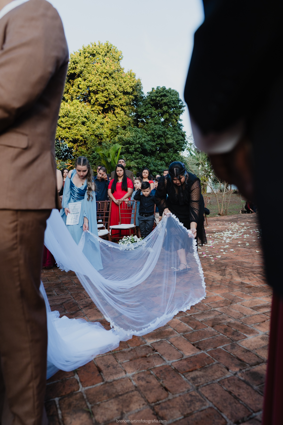 larissa-e-roab-casamento-em-araraquara-emporio-na-fazenda-brenomartinsfotografia