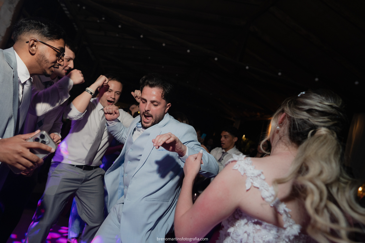 camila-marcos-lindo-casamento-no-canto-das-aguas-mairipora-sp