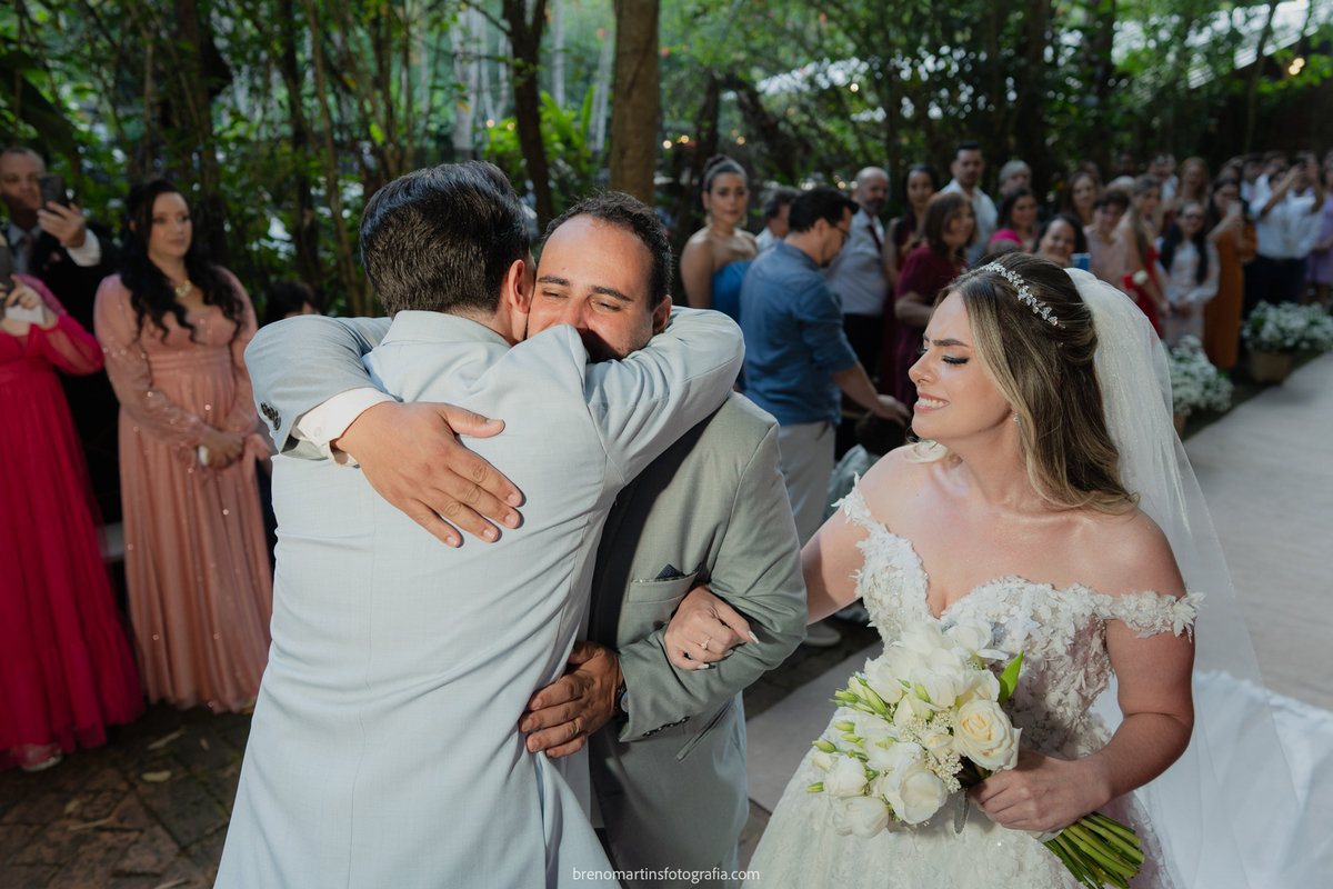 camila-marcos-lindo-casamento-no-canto-das-aguas-mairipora-sp