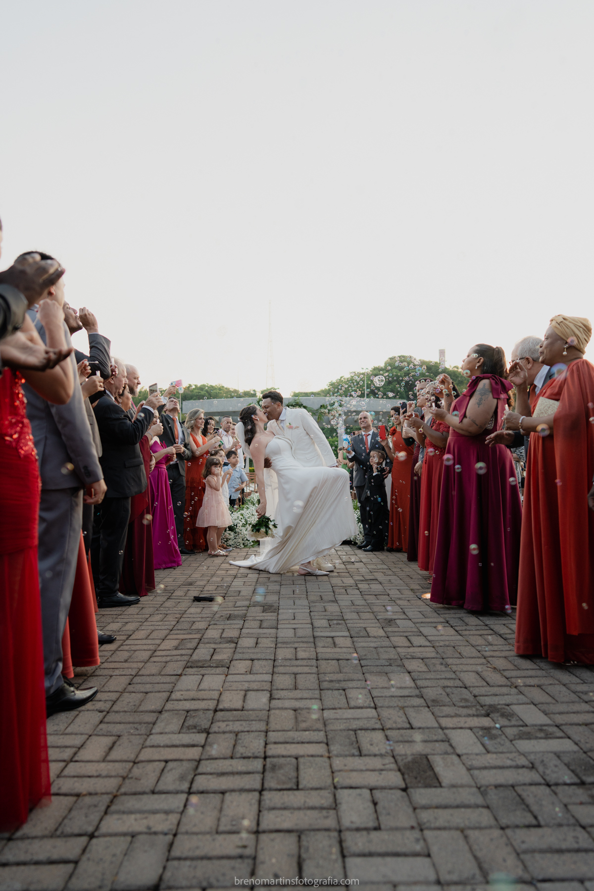 gisela-e-cesar-casamento-na-lagoa-santa-rita-brenomartinsfoto-