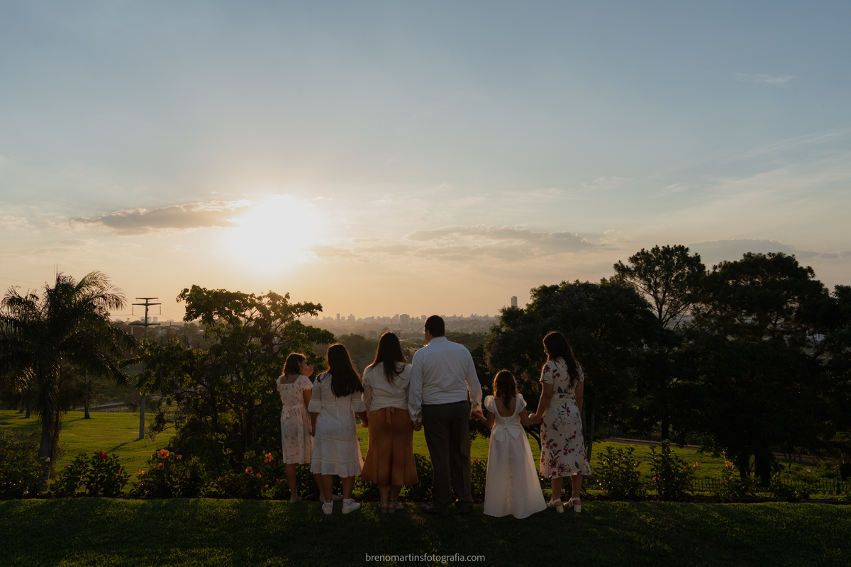 familia-zancanari-sessao-familia-no-templo-de-campinas-sao-paulo-fotografo-brenomartinsfoto