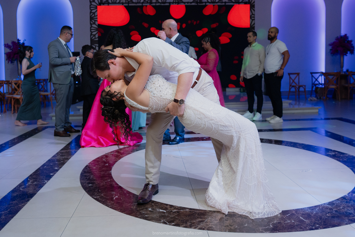 karoll-e-adrien-casamento-na-mansao-casahelenya-buffet-evento-perfeito-fotografo-brenomartinsfoto-breno-martins-fotografia