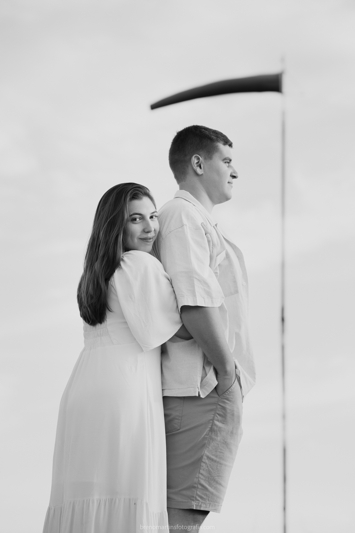 larissa-e-nicholas-pre-wedding-no-morro-do-capuava-pre-wedding-nas-montanhas-nascer-do-sol-brenomartinsfoto