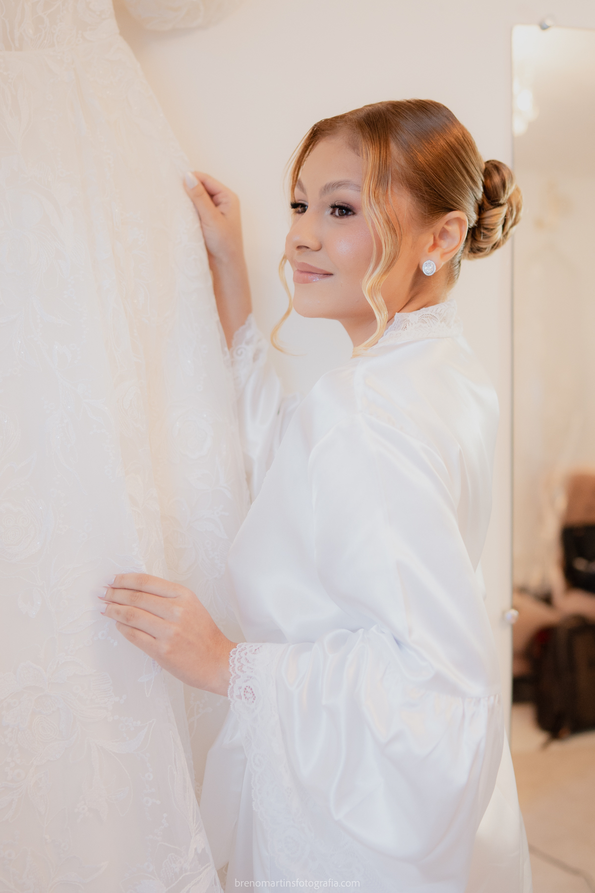 camily-e-brayan-casamento-no-recanto-santa-rita-vestido-de-noiva-making-of-noiva-janela-brenomartinsfoto