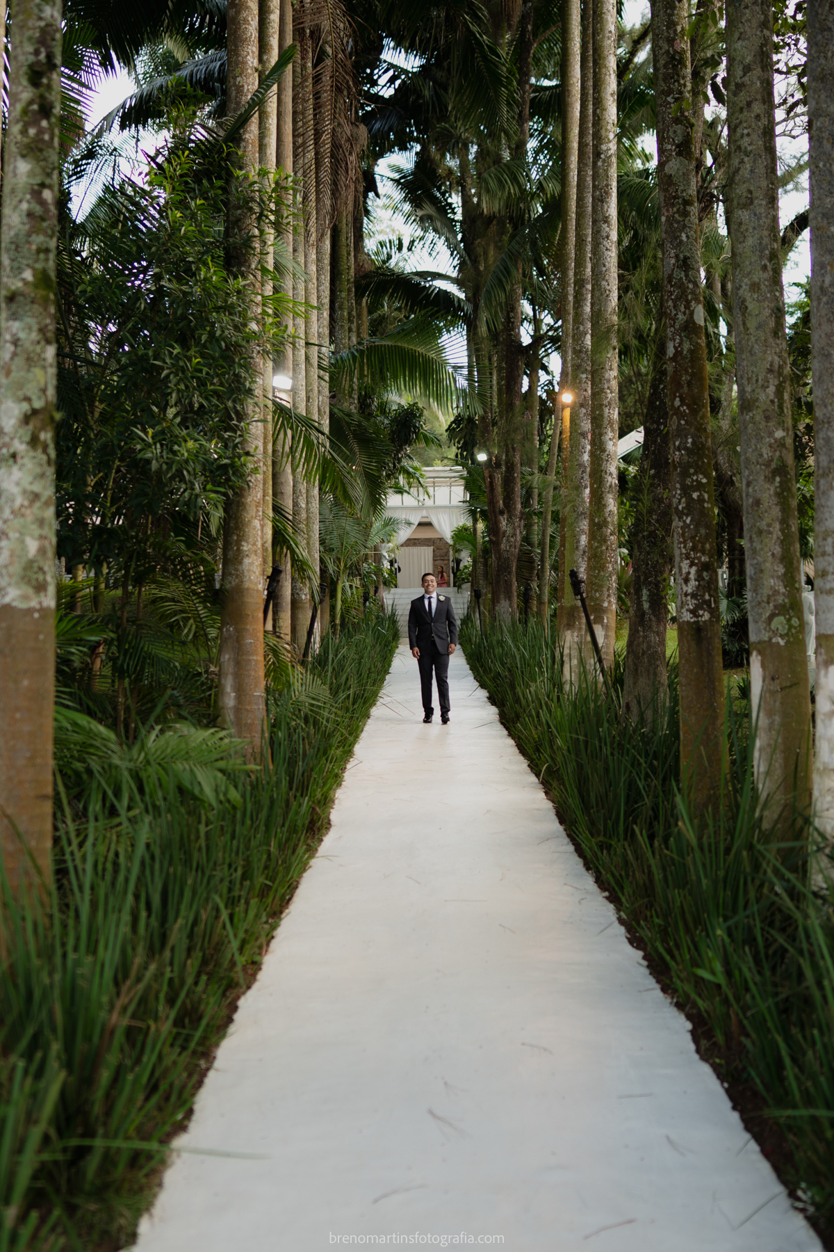 camily-e-brayan-casamento-no-recanto-santa-rita-vestido-de-noiva-making-of-noiva-janela-brenomartinsfoto