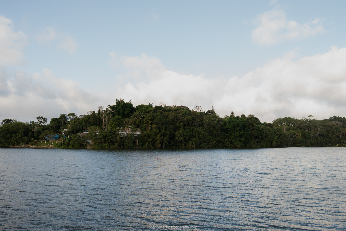 camily-e-brayan-casamento-no-recanto-santa-rita-vestido-de-noiva-making-of-noiva-janela-brenomartinsfoto