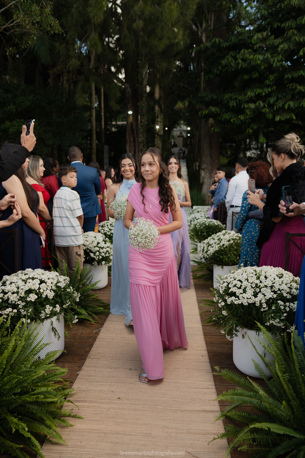 camily-e-brayan-casamento-no-recanto-santa-rita-vestido-de-noiva-making-of-noiva-janela-brenomartinsfoto