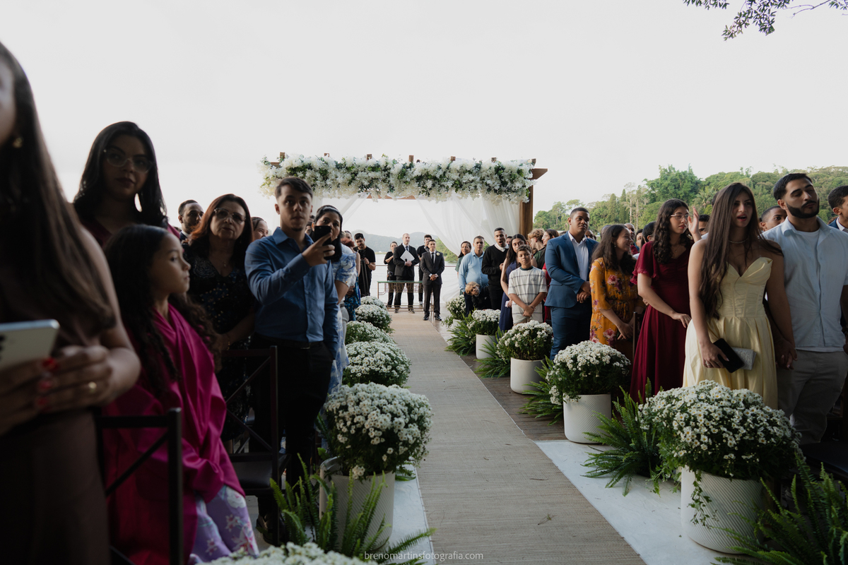 camily-e-brayan-casamento-no-recanto-santa-rita-vestido-de-noiva-making-of-noiva-janela-brenomartinsfoto