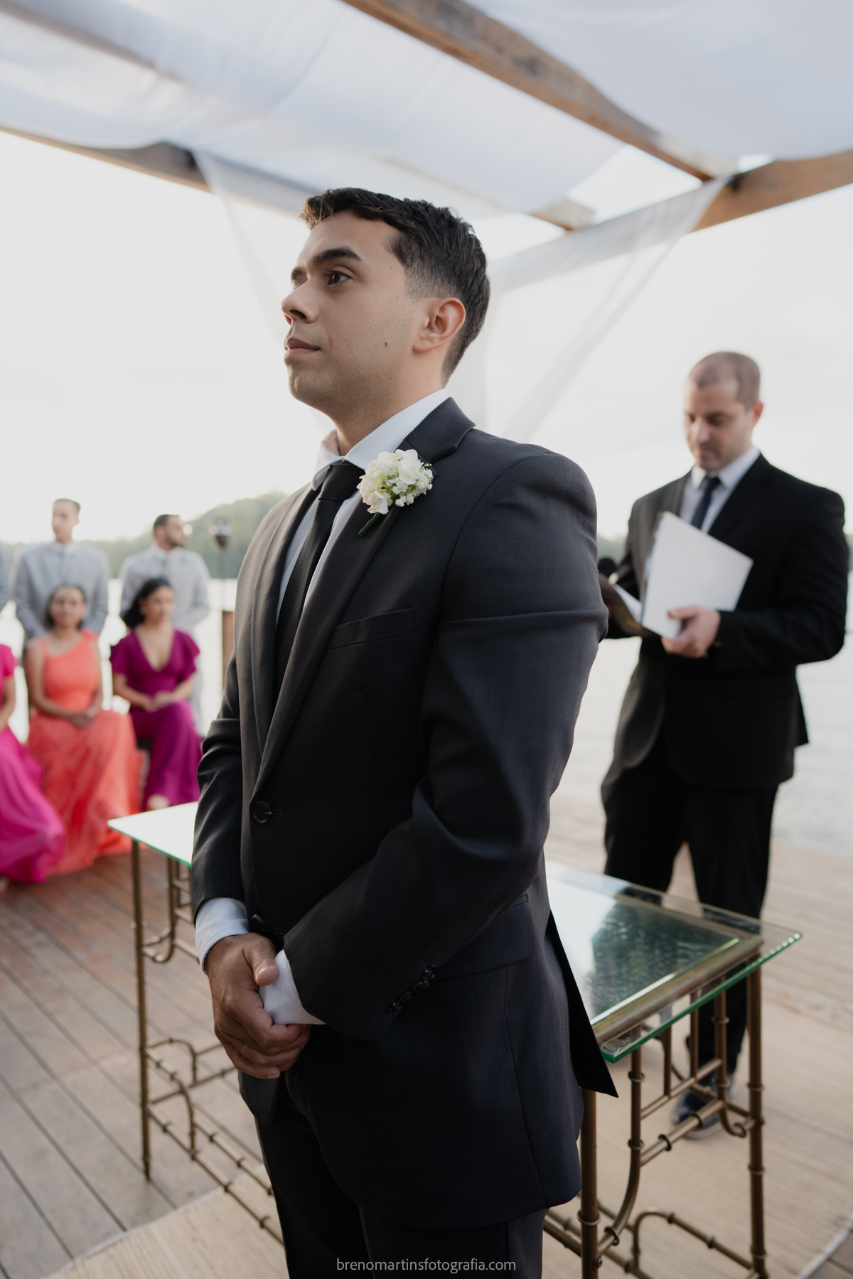 camily-e-brayan-casamento-no-recanto-santa-rita-vestido-de-noiva-making-of-noiva-janela-brenomartinsfoto