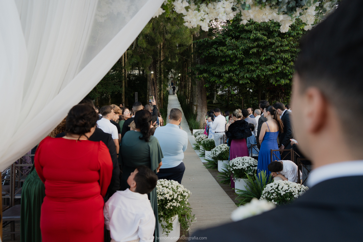 camily-e-brayan-casamento-no-recanto-santa-rita-vestido-de-noiva-making-of-noiva-janela-brenomartinsfoto