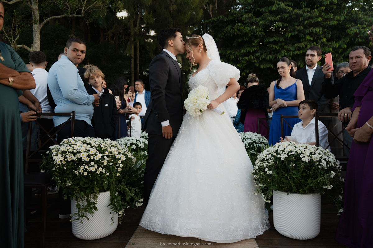 camily-e-brayan-casamento-no-recanto-santa-rita-vestido-de-noiva-making-of-noiva-janela-brenomartinsfoto