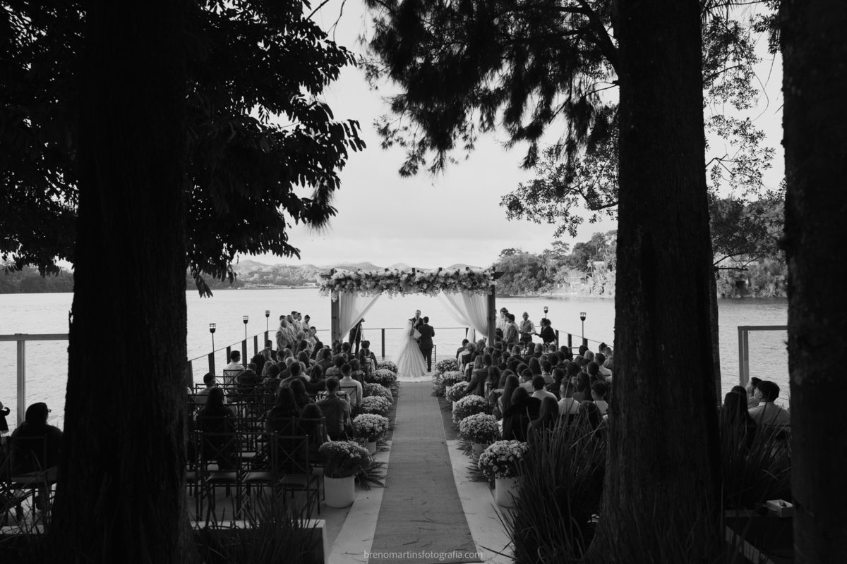 camily-e-brayan-casamento-no-recanto-santa-rita-vestido-de-noiva-making-of-noiva-janela-brenomartinsfoto