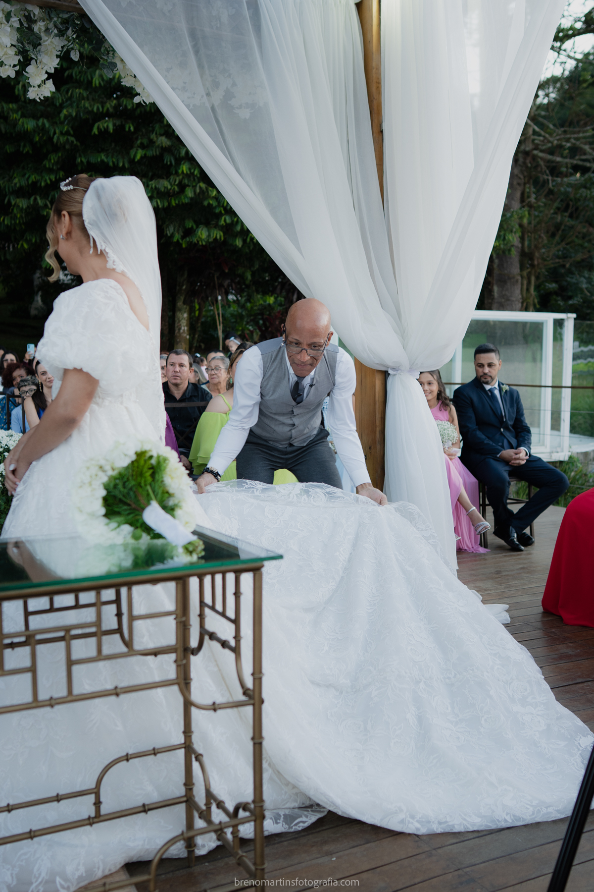 camily-e-brayan-casamento-no-recanto-santa-rita-vestido-de-noiva-making-of-noiva-janela-brenomartinsfoto