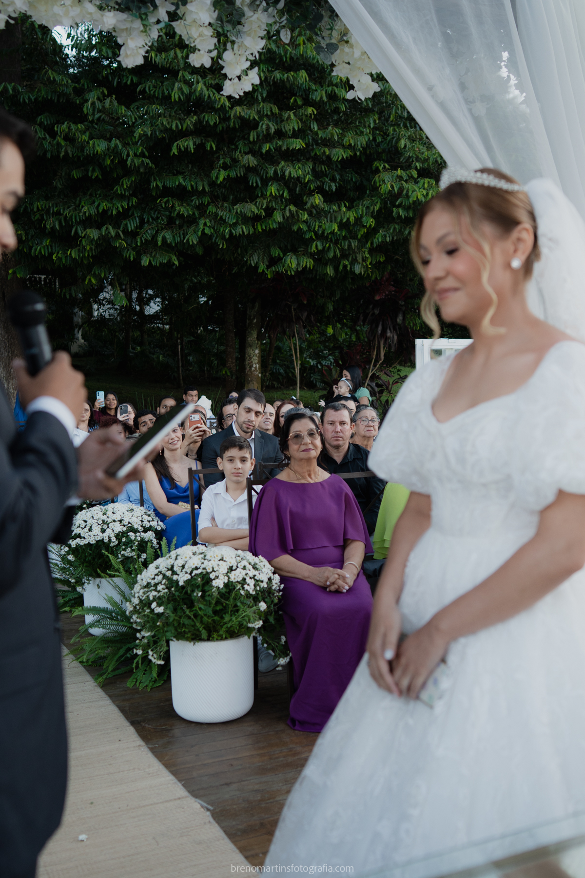 camily-e-brayan-casamento-no-recanto-santa-rita-vestido-de-noiva-making-of-noiva-janela-brenomartinsfoto