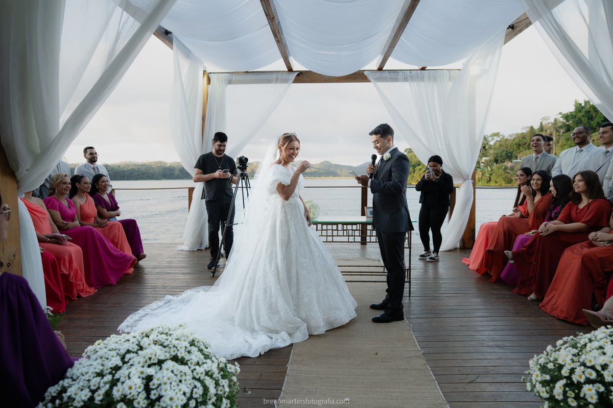 camily-e-brayan-casamento-no-recanto-santa-rita-vestido-de-noiva-making-of-noiva-janela-brenomartinsfoto