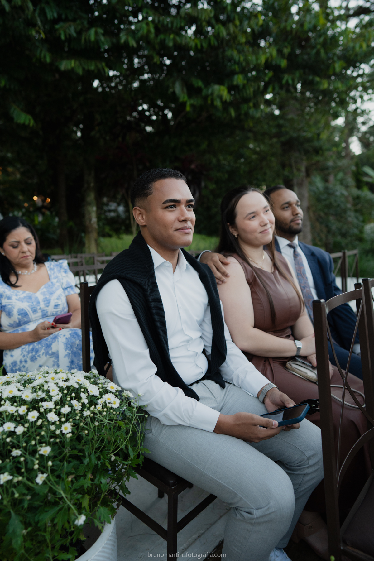 camily-e-brayan-casamento-no-recanto-santa-rita-vestido-de-noiva-making-of-noiva-janela-brenomartinsfoto