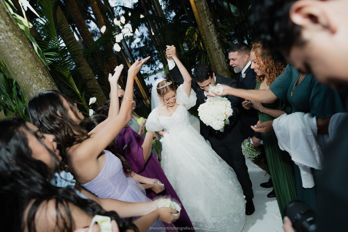 camily-e-brayan-casamento-no-recanto-santa-rita-vestido-de-noiva-making-of-noiva-janela-brenomartinsfoto