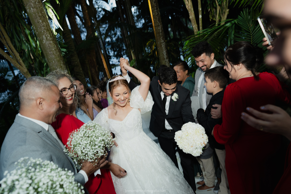 camily-e-brayan-casamento-no-recanto-santa-rita-vestido-de-noiva-making-of-noiva-janela-brenomartinsfoto
