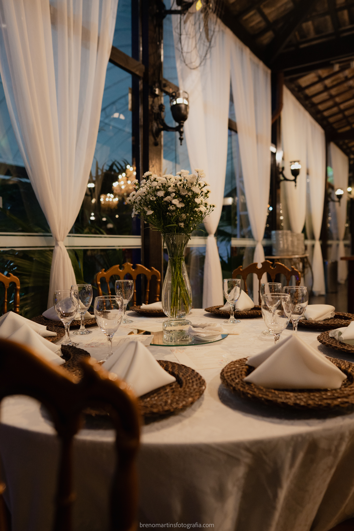 camily-e-brayan-casamento-no-recanto-santa-rita-vestido-de-noiva-making-of-noiva-janela-brenomartinsfoto