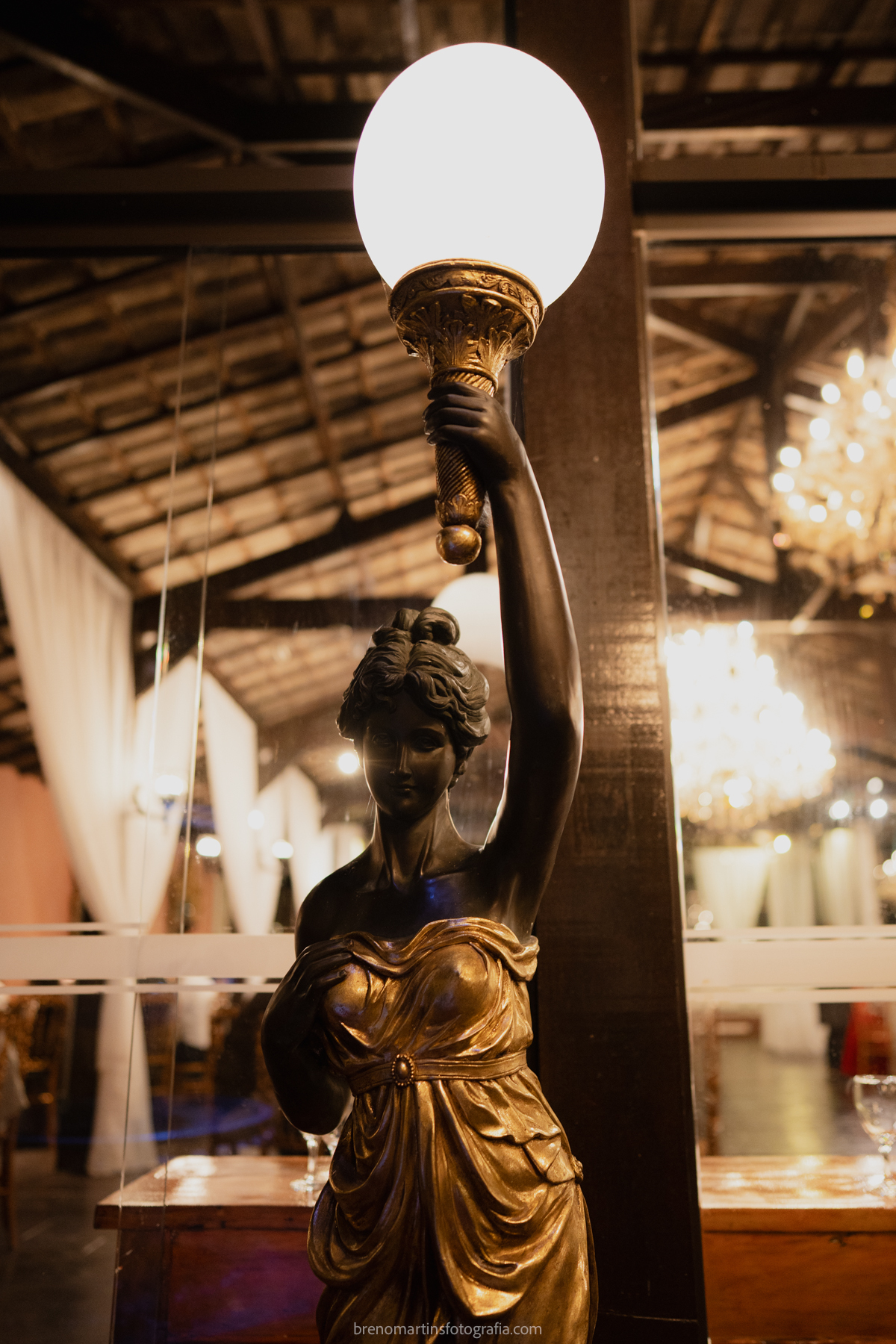 camily-e-brayan-casamento-no-recanto-santa-rita-vestido-de-noiva-making-of-noiva-janela-brenomartinsfoto