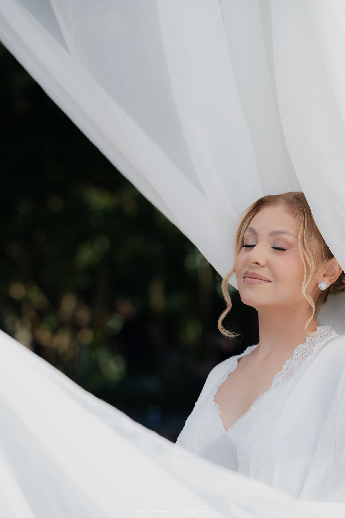 camily-e-brayan-casamento-no-recanto-santa-rita-vestido-de-noiva-making-of-noiva-janela-brenomartinsfoto