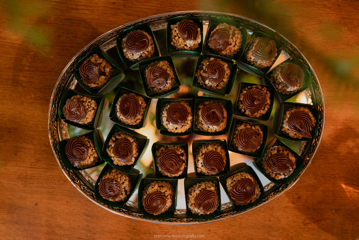 camily-e-brayan-casamento-no-recanto-santa-rita-vestido-de-noiva-making-of-noiva-janela-brenomartinsfoto