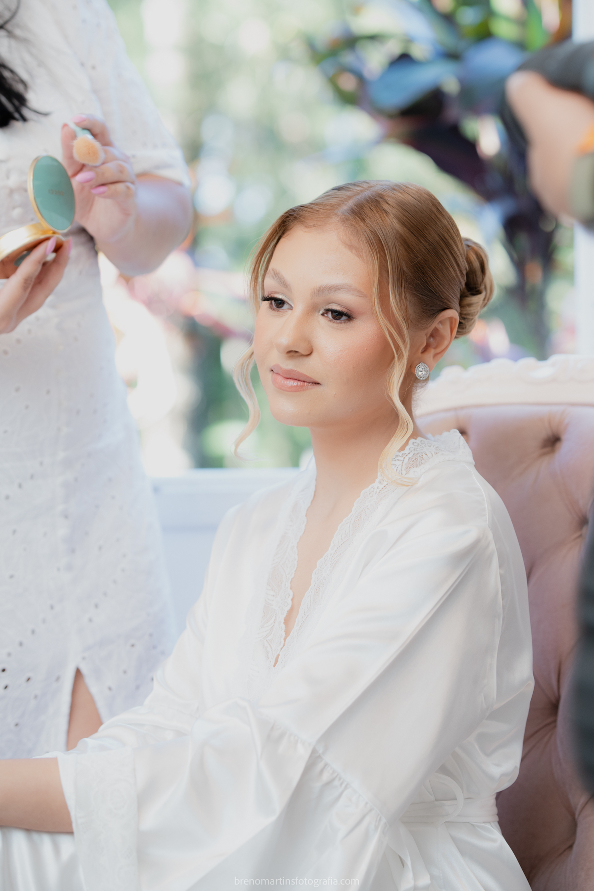 camily-e-brayan-casamento-no-recanto-santa-rita-vestido-de-noiva-making-of-noiva-janela-brenomartinsfoto