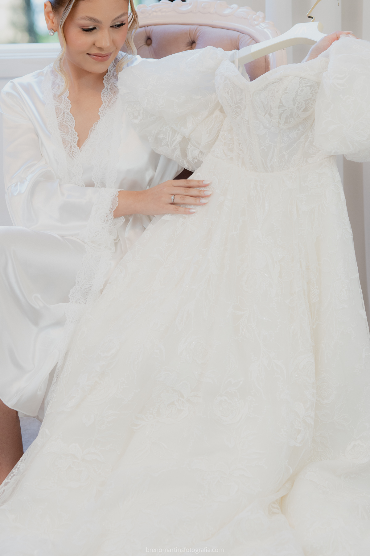 camily-e-brayan-casamento-no-recanto-santa-rita-vestido-de-noiva-making-of-noiva-janela-brenomartinsfoto