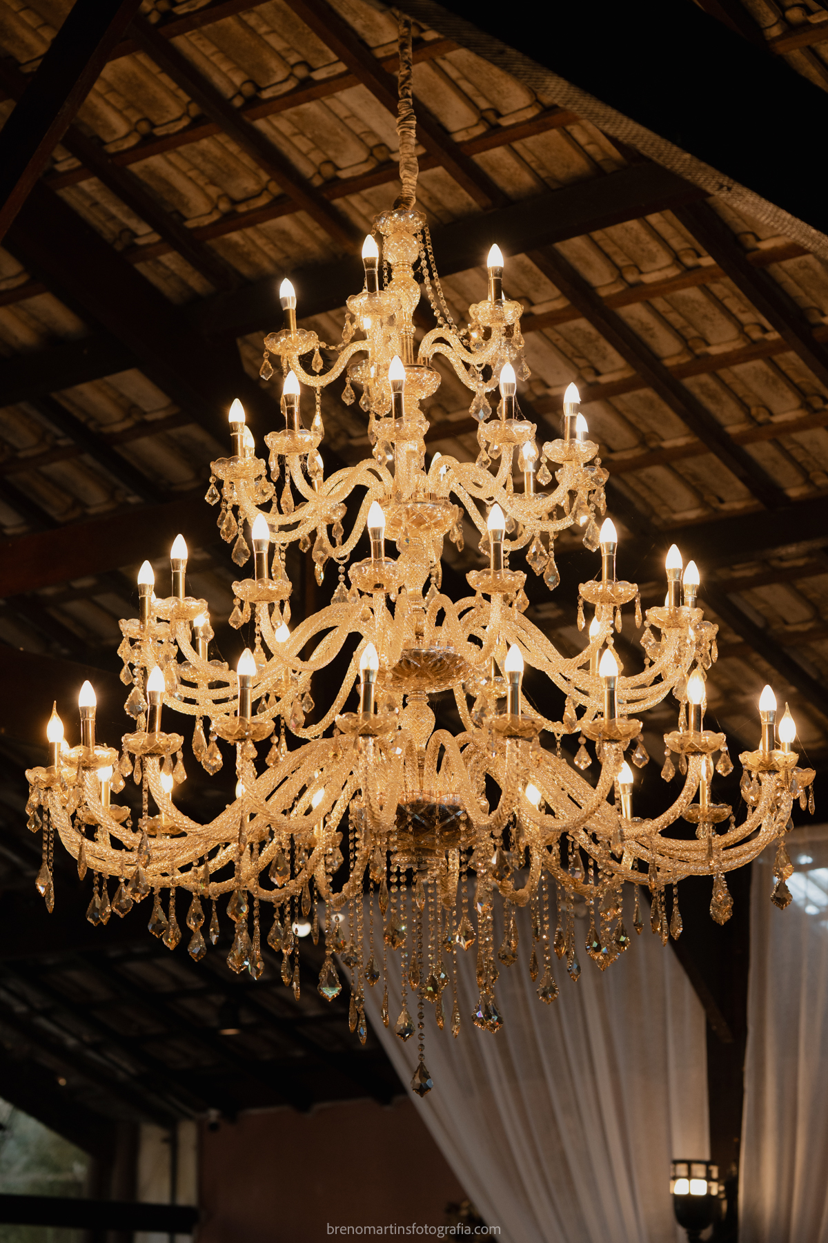 camily-e-brayan-casamento-no-recanto-santa-rita-vestido-de-noiva-making-of-noiva-janela-brenomartinsfoto