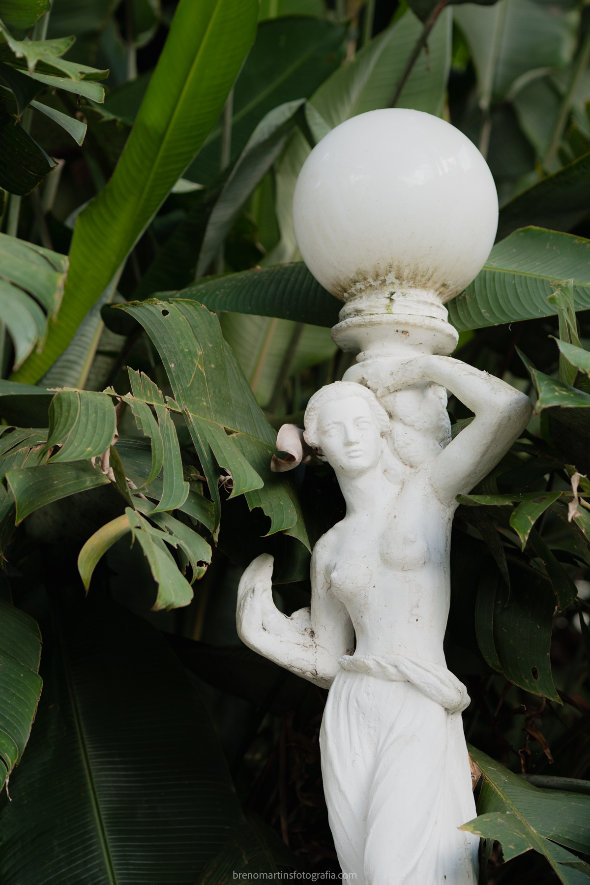 camily-e-brayan-casamento-no-recanto-santa-rita-vestido-de-noiva-making-of-noiva-janela-brenomartinsfoto