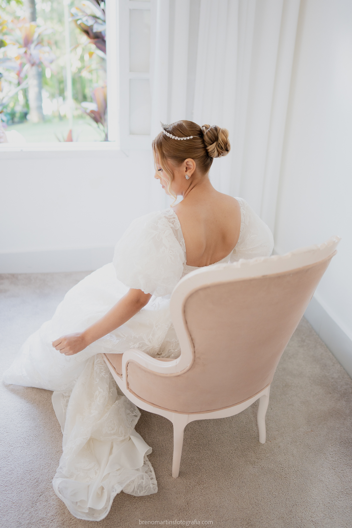 camily-e-brayan-casamento-no-recanto-santa-rita-vestido-de-noiva-making-of-noiva-janela-brenomartinsfoto