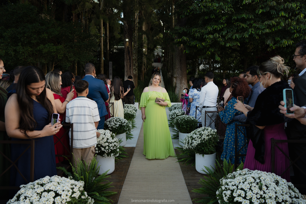 camily-e-brayan-casamento-no-recanto-santa-rita-vestido-de-noiva-making-of-noiva-janela-brenomartinsfoto