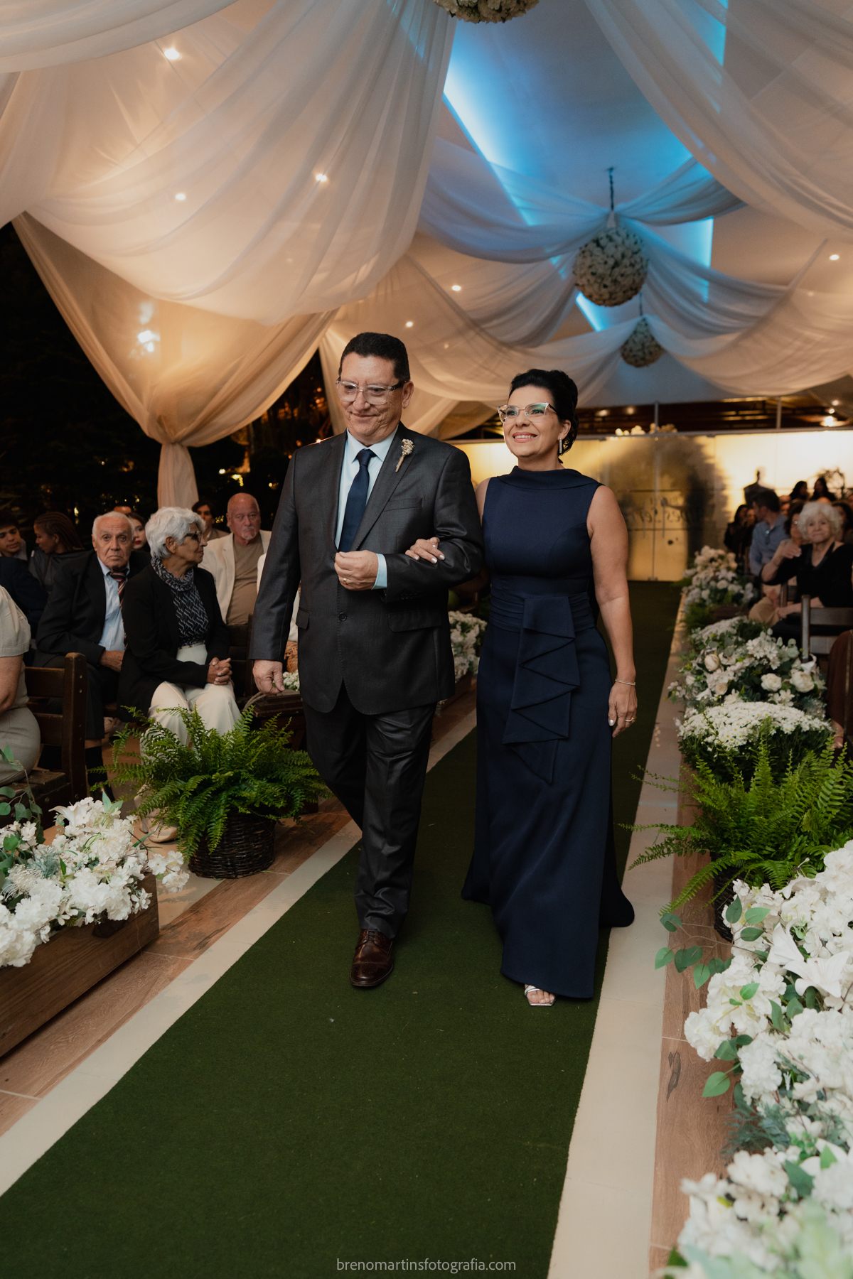 larissa-e-nicholas-lindo-casamento-no-espaco-alpes-serrano-brenomartinsfoto