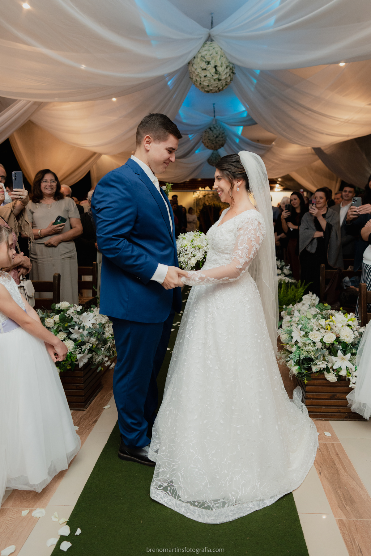 larissa-e-nicholas-lindo-casamento-no-espaco-alpes-serrano-brenomartinsfoto