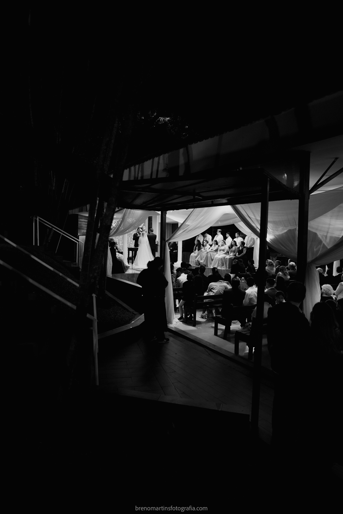 larissa-e-nicholas-lindo-casamento-no-espaco-alpes-serrano-brenomartinsfoto