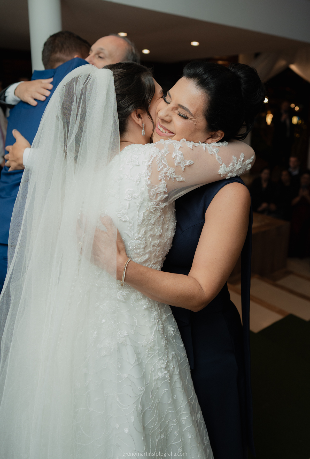 larissa-e-nicholas-lindo-casamento-no-espaco-alpes-serrano-brenomartinsfoto