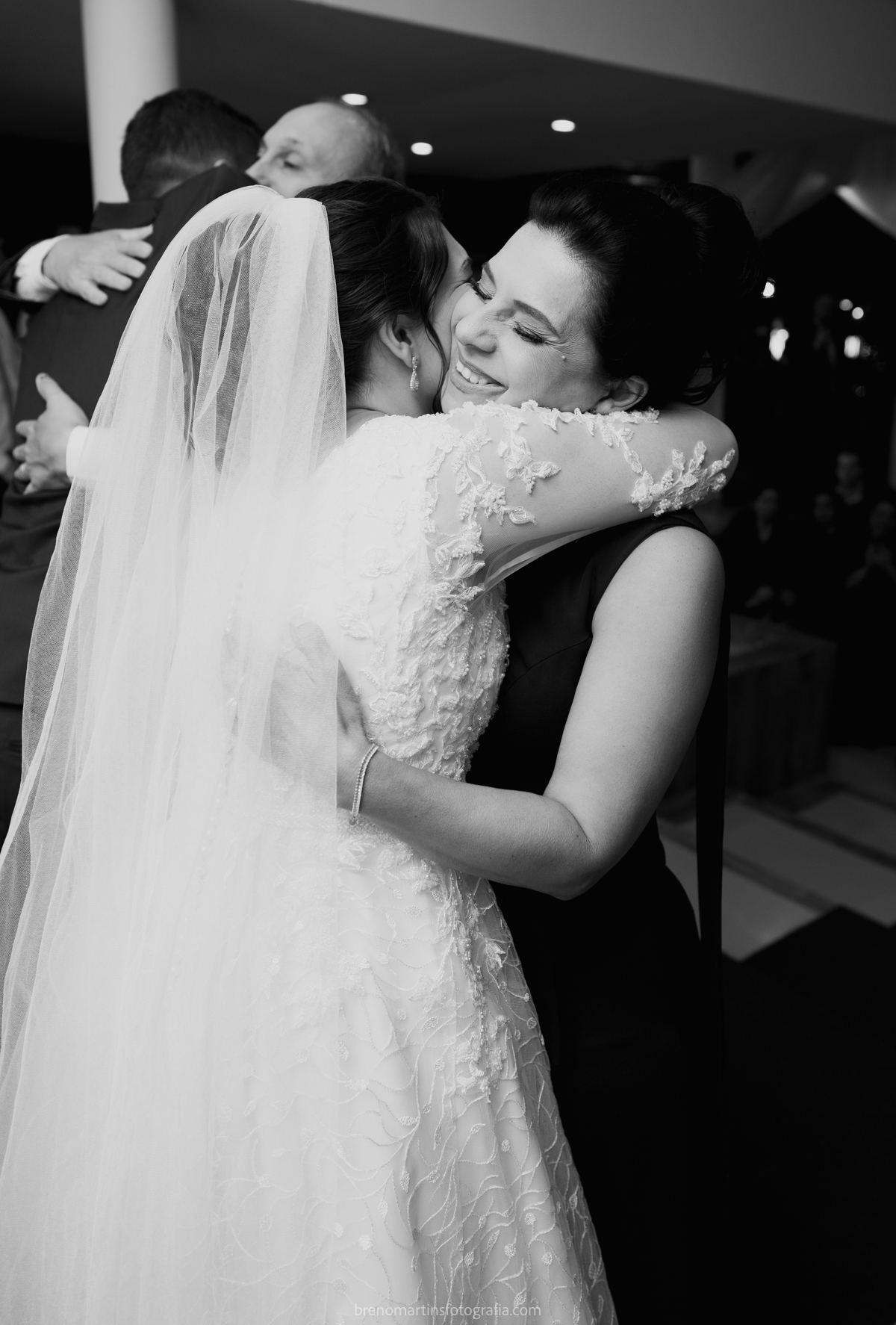 larissa-e-nicholas-lindo-casamento-no-espaco-alpes-serrano-brenomartinsfoto