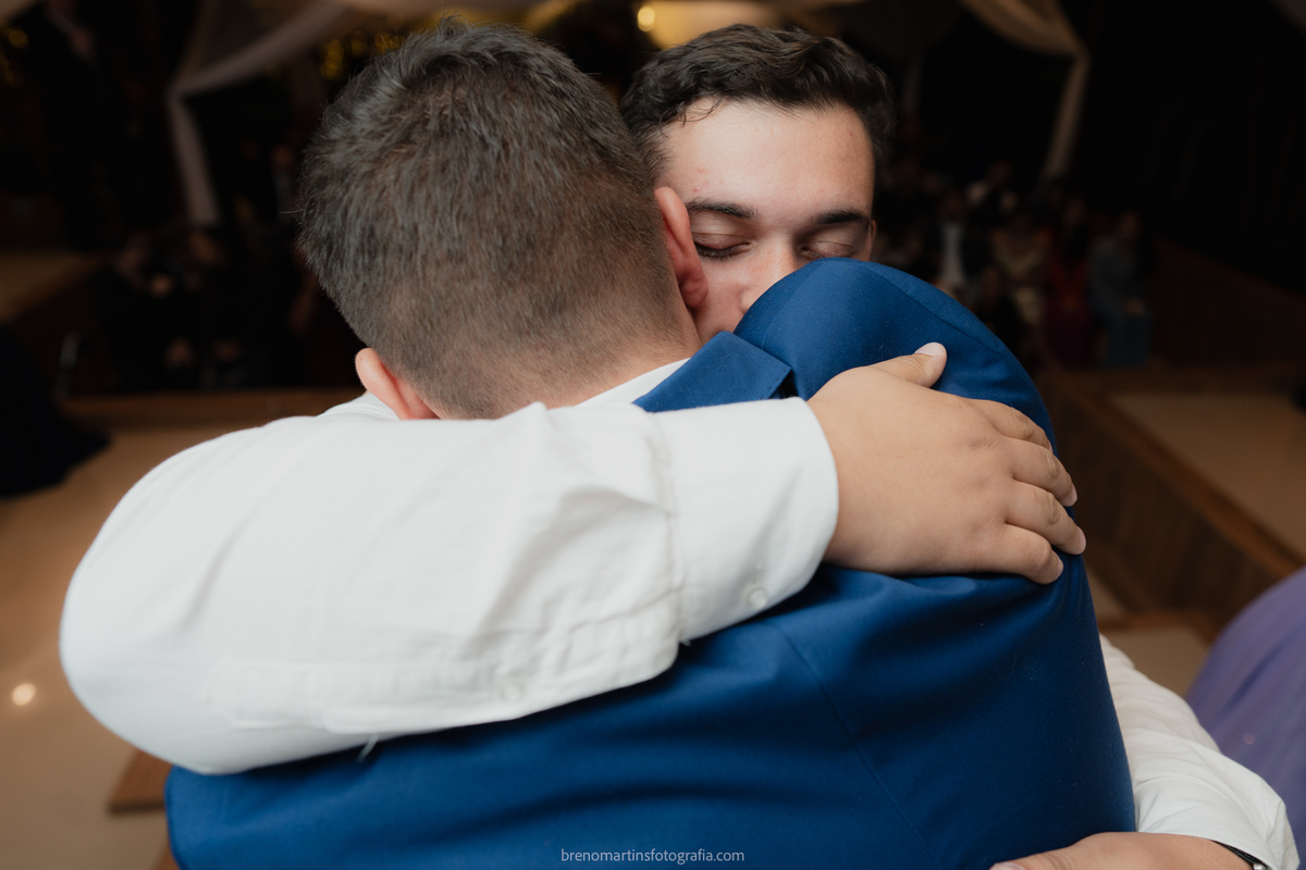 larissa-e-nicholas-lindo-casamento-no-espaco-alpes-serrano-brenomartinsfoto