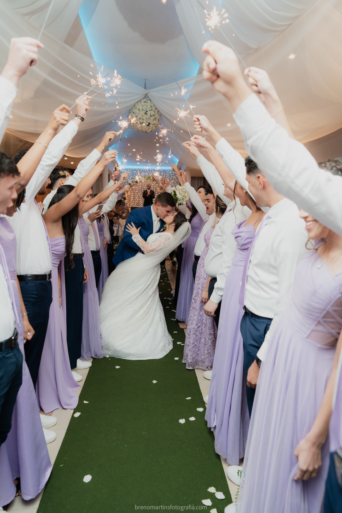 larissa-e-nicholas-lindo-casamento-no-espaco-alpes-serrano-brenomartinsfoto