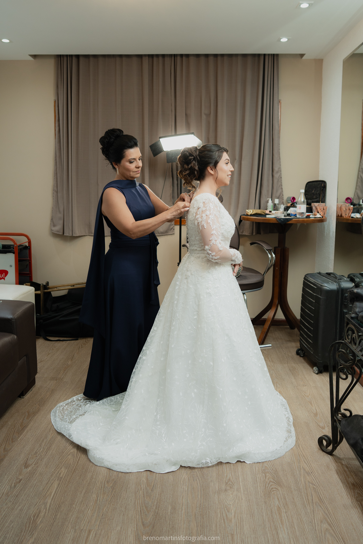 larissa-e-nicholas-lindo-casamento-no-espaco-alpes-serrano-brenomartinsfoto